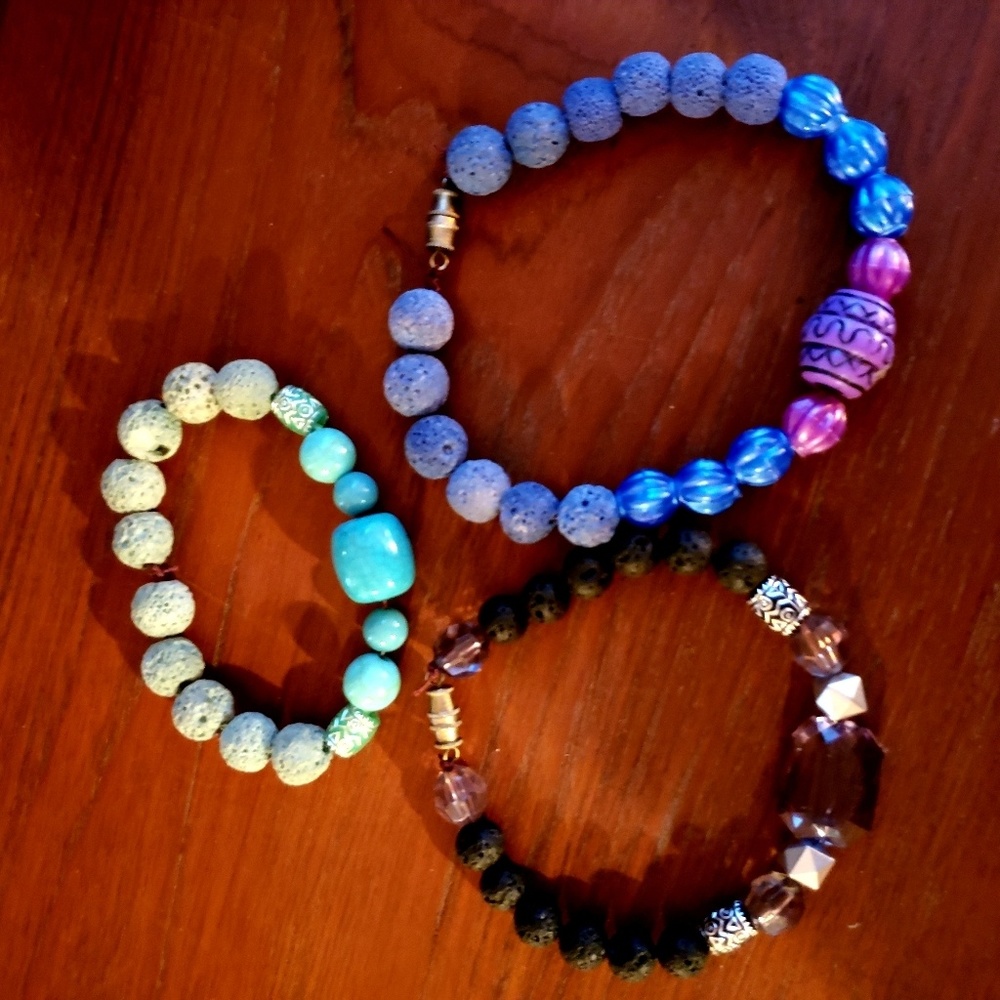essential oil bracelets